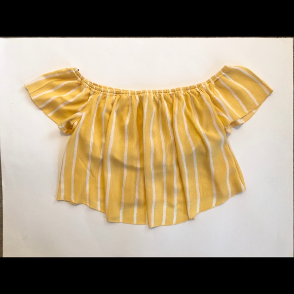 LAST CALL (Donating Soon) 
🎉HP🎉]Striped Off The Shoulder Top - Picture 4 of 4